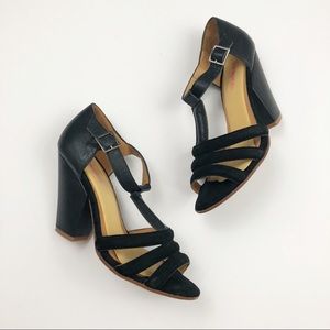 Emma go T strap black block heel leather sandals 7